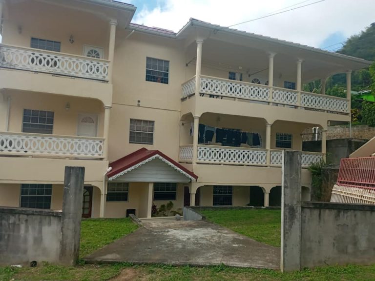 S015 – INVESTMENT PROPERTY IN SOUFRIERE