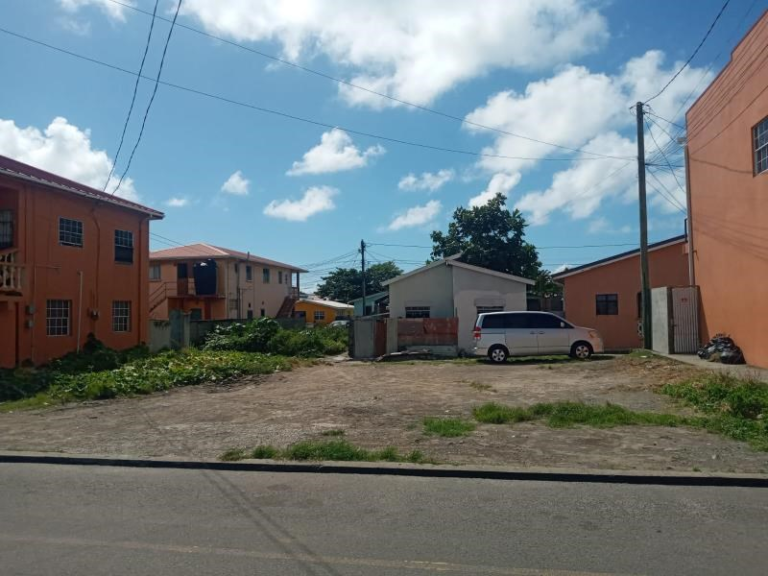 C016 – COMMERCIAL LAND FOR SALE IN VIEUX FORT