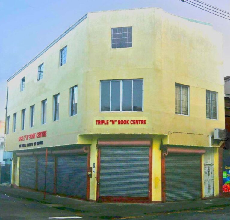 COMMERCIAL SPACE FOR RENT