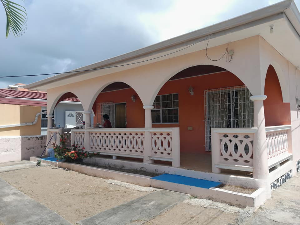 R048 UNFURNISHED BUNGALOW FOR RENT IN BLACK BAY